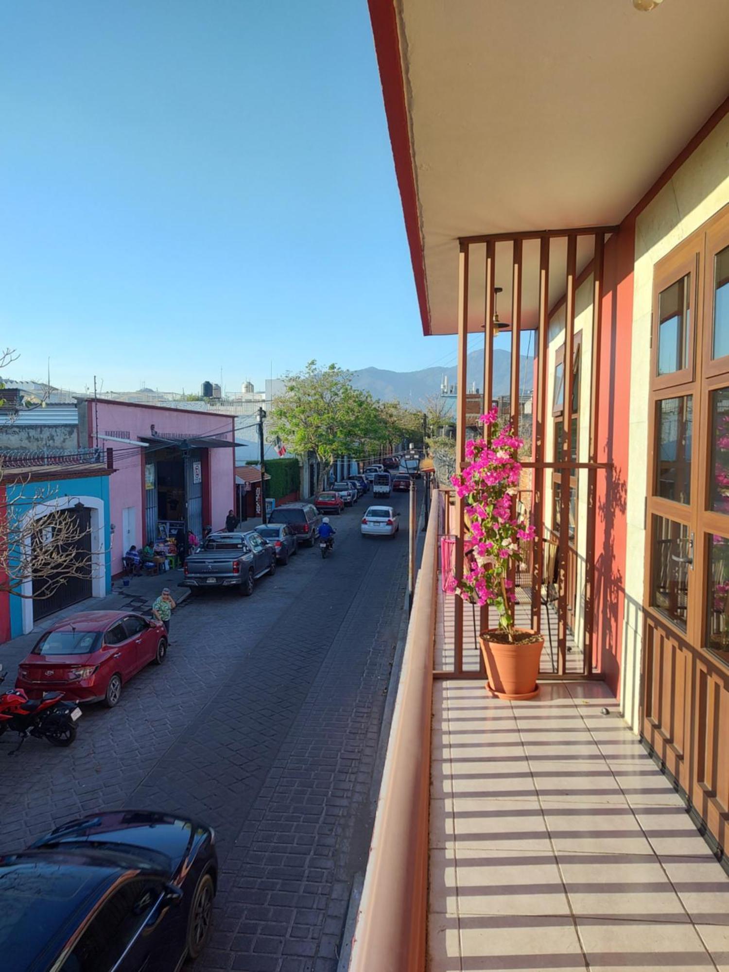 Lidia Anturios Suites Oaxaca ภายนอก รูปภาพ